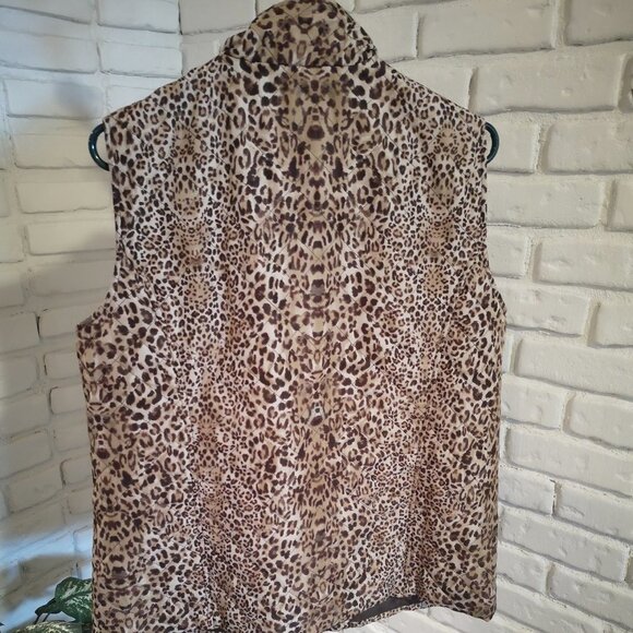 Alia Ladies Brown & Beige Animal Print Lightweight Quilted Vest - Picture 2 of 9